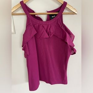 Adorable Anthropologie tank with frills. Size large